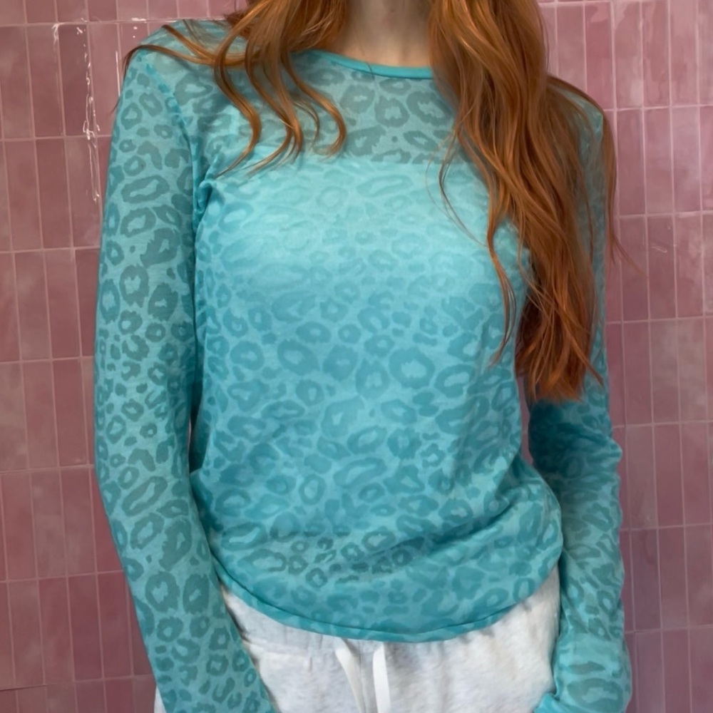 Turquoise Leopard Print Crewneck Top